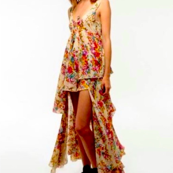 UNIF Chiffon Flounce Dress - Picture 1 of 9